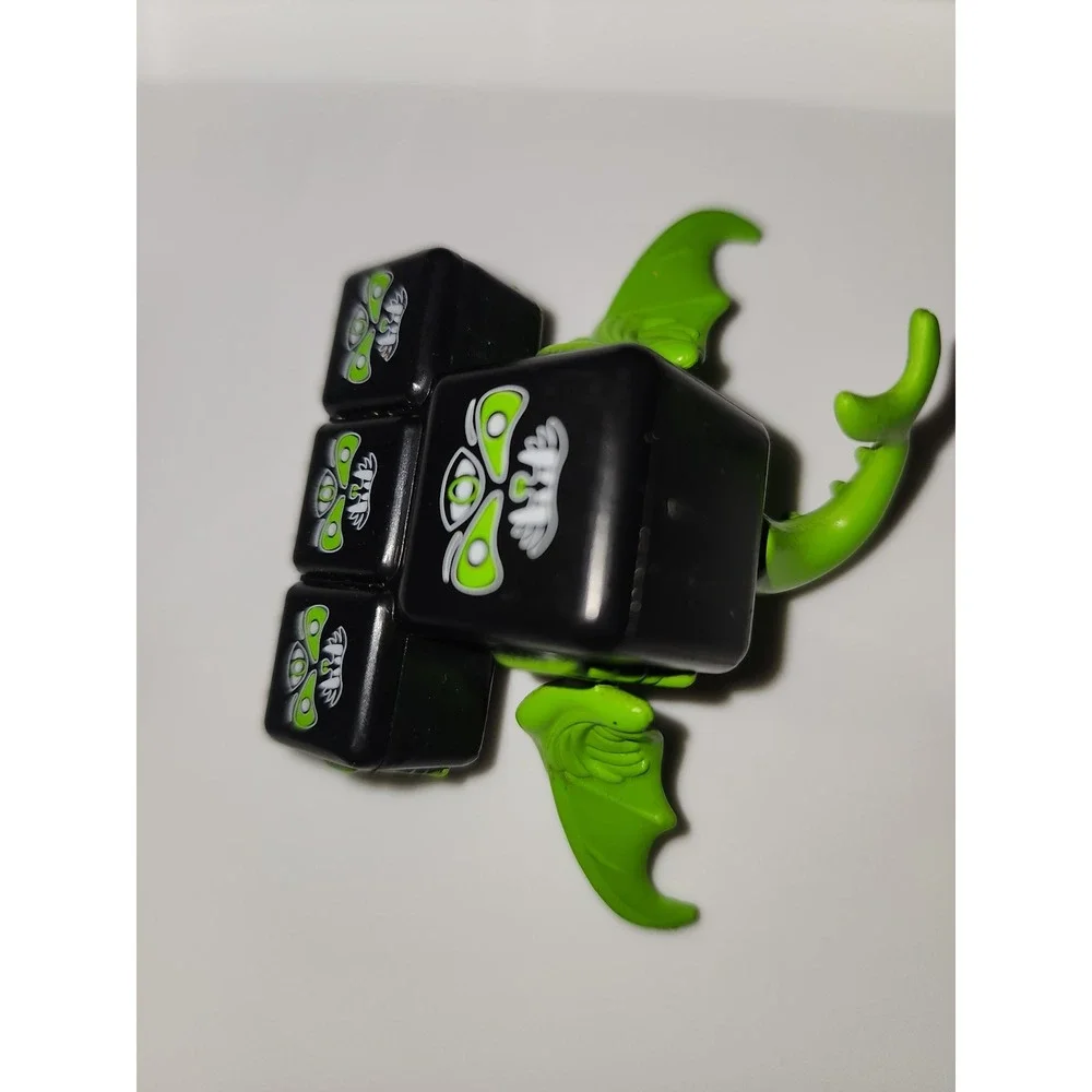 ROBLOX Ninja Legends Twin‎ Vortex Pets Element Pets Replacement Toy Figure